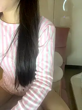 RubyBerry online show from 10-27-25, 04:05