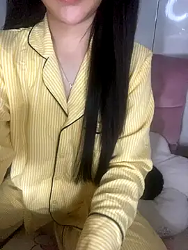 RubyBerry online show from 11-18-25, 04:22