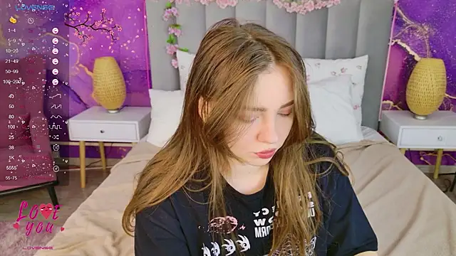 Moon  Bunny online show from 02-22-26, 12:36