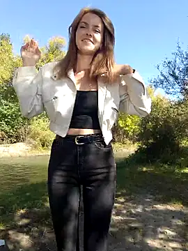 YOOUR EVAA online show from 09-21-25, 06:26