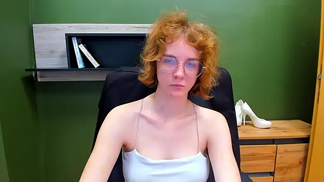 juicyPenny online show from 09-09-25, 06:35