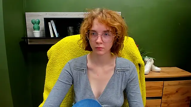 juicyPenny online show from 09-24-25, 06:28