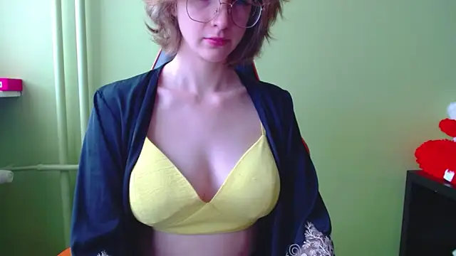juicyPenny online show from 05-22-26, 06:20