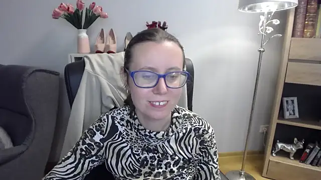 sweetxLizzy online show from 12-04-25, 05:39