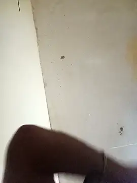 Snapshot of RandalHot chatting on 11-30-25, 08:18 RandalHot online show from 11-30-25, 08:18