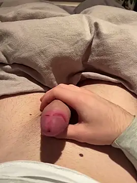 Snapshot of yourfavDick02 chatting on 11-24-25, 03:01 yourfavDick02 online show from 11-24-25, 03:01