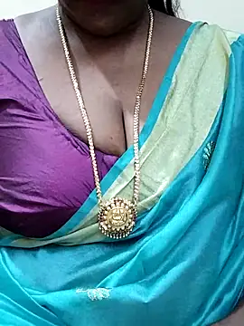 Snapshot of shobini chatting on 10-11-25, 02:37 shobini online show from 10-11-25, 02:37