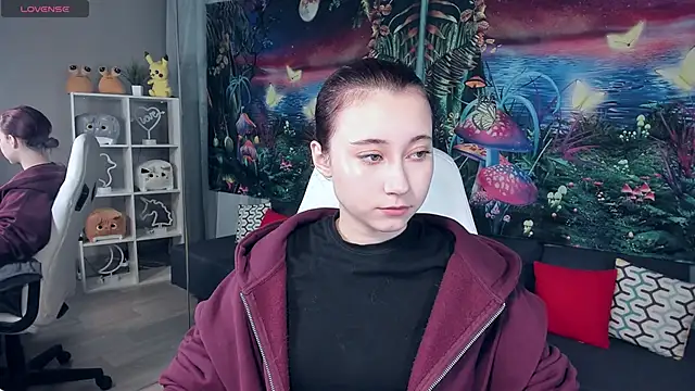 ClaraParks online show from 09-14-25, 06:07