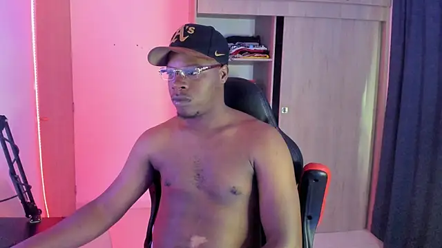 CorvisXnc0012 online show from 10-29-25, 08:21