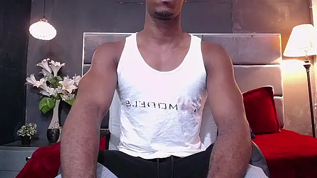 Snapshot of blackbignude chatting on 09-27-25, 01:21 blackbignude online show from 09-27-25, 01:21