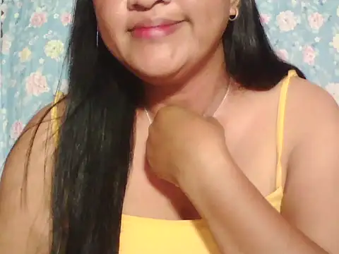 Snapshot of hotolivia34 chatting on 11-23-25, 02:17 hotolivia34 online show from 11-23-25, 02:17