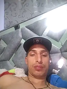 Dani22cmhot online show from 12-04-25, 03:16