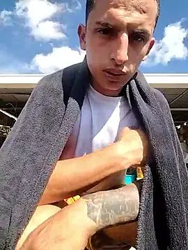 Dani22cmhot online show from 01-11-26, 02:11