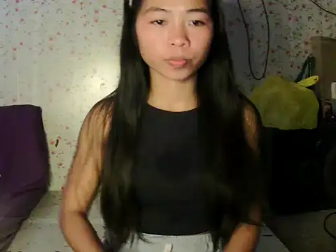 SweetMissPinay18 online show from 12-21-25, 03:35