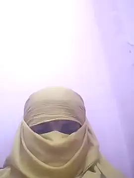 Snapshot of amolicars chatting on 11-29-25, 05:16 amolicars online show from 11-29-25, 05:16