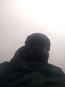 Snapshot of amolicars chatting on 12-03-25, 06:39 amolicars online show from 12-03-25, 06:39