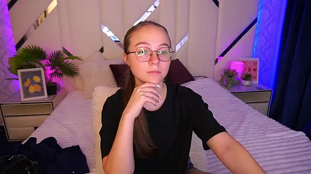 ArrinaWairr online show from 09-12-25, 07:30