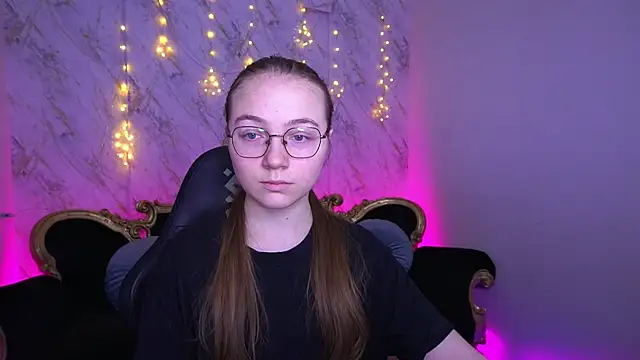 ArrinaWairr online show from 02-09-26, 08:40