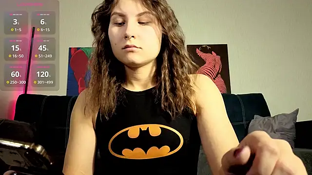 TrixiBell online show from 11-05-25, 04:34