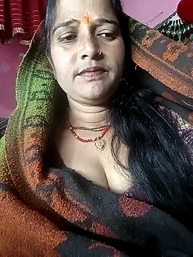 Cutreet online show from 12-17-25, 04:13