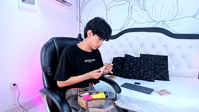 Jim twink online show from 02-27-26, 07:36