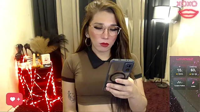 precious RoseDoll online show from 11-06-25, 03:29