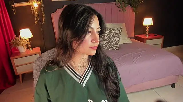 anne dh online show from 12-23-25, 04:54