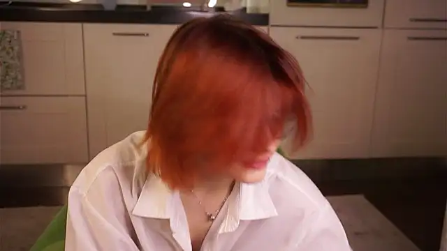 Snapshot of BlytheBenny chatting on 09-20-25, 01:06 BlytheBenny online show from 09-20-25, 01:06