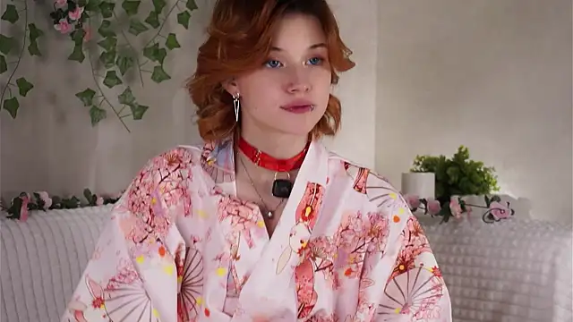 Snapshot of BlytheBenny chatting on 11-01-25, 12:34 BlytheBenny online show from 11-01-25, 12:34