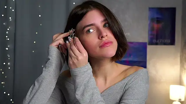 Snapshot of EleneButton chatting on 02-08-26, 01:42 EleneButton online show from 02-08-26, 01:42