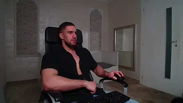 IvanHydee online show from 12-03-25, 05:48