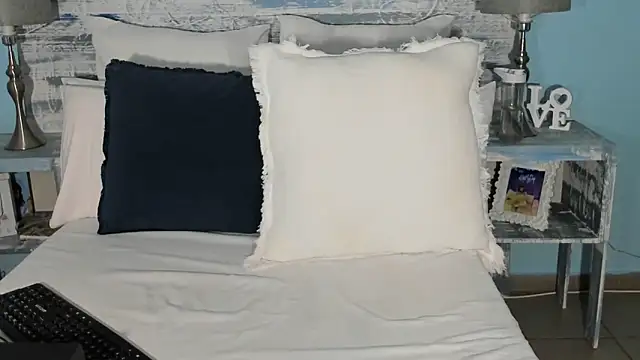 Snapshot of Jess555 chatting on 02-08-26, 02:53 Jess555 online show from 02-08-26, 02:53