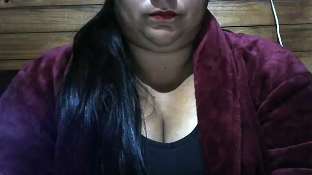 Snapshot of MARRENTINHA34 chatting on 06-01-26, 01:57 MARRENTINHA34 online show from 06-01-26, 01:57