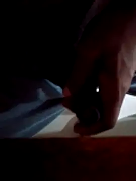Snapshot of Elijanpeterson chatting on 07-11-26, 05:43 Elijanpeterson online show from 07-11-26, 05:43