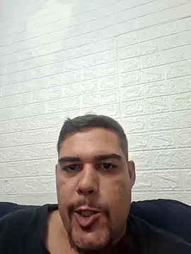 feehzungi0000 online show from 04-02-26, 11:30