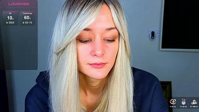 Snapshot of thief_of_hearts chatting on 10-27-25, 08:46 thief of hearts online show from 10-27-25, 08:46