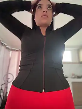 JuanitaMore01 online show from 05-16-26, 07:23