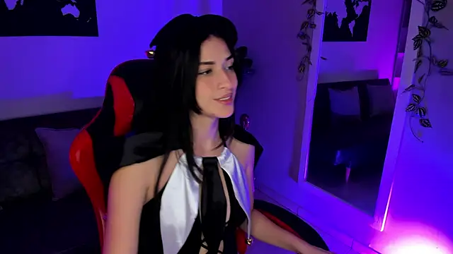 Snapshot of ZoeValencia1 chatting on 10-21-25, 12:06 ZoeValencia1 online show from 10-21-25, 12:06