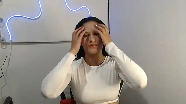 JessGarcia online show from 11-24-25, 04:29