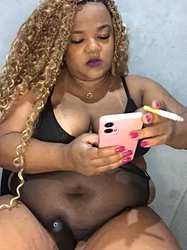 Snapshot of melcarioca1111 chatting on 11-14-25, 03:27 melcarioca1111 online show from 11-14-25, 03:27