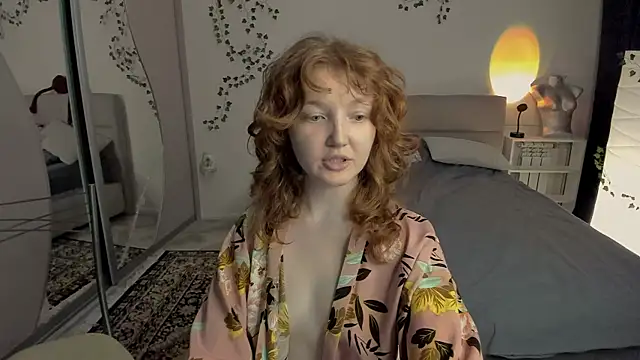 EmyRosaly online show from 03-22-26, 02:31