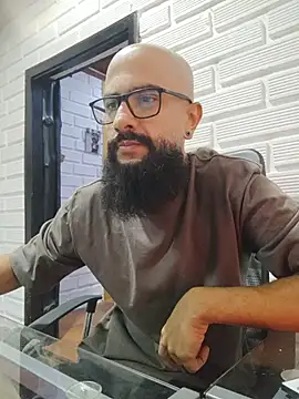 Snapshot of FranccoJ chatting on 07-29-26, 10:52 FranccoJ online show from 07-29-26, 10:52