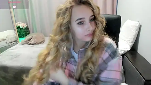 TaisiaHot online show from 03-09-26, 09:02