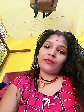 Snapshot of Samiya-143 chatting on 10-25-25, 07:38 Samiya-143 online show from 10-25-25, 07:38