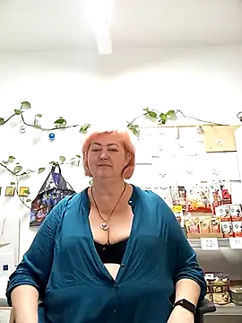 Snapshot of TerezaVelvet chatting on 09-09-25, 05:29 TerezaVelvet online show from 09-09-25, 05:29