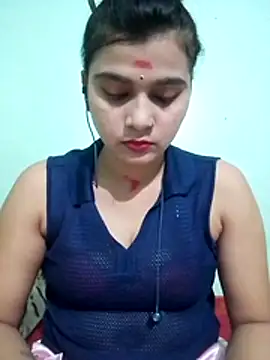 Kavya-Tiwari online show from 06-19-26, 05:39
