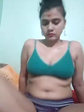 Kavya-Tiwari online show from 06-30-26, 07:26
