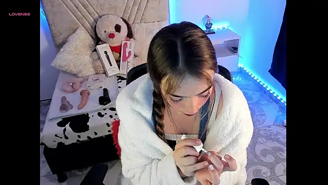 Mia Victoria22 online show from 04-08-26, 02:11