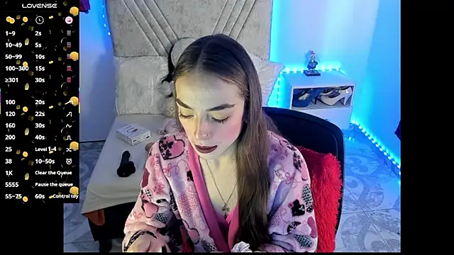 Mia Victoria22 online show from 05-26-26, 05:42