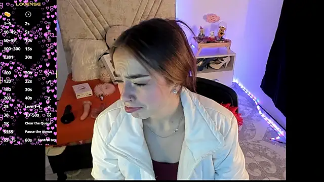 Mia Victoria22 online show from 08-04-26, 02:15